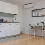 Apartment Holidays - Casa Ortensia *