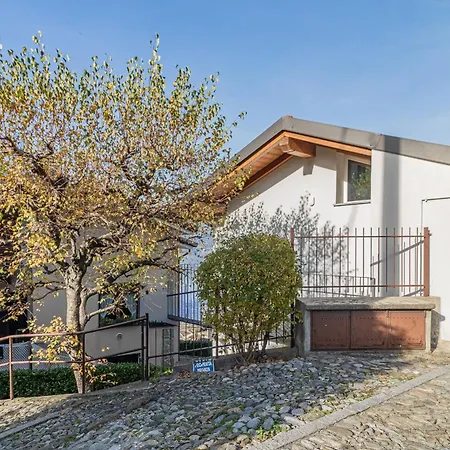 Holidays - Casa Ortensia Apartment Bellano