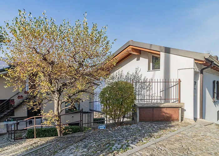Holidays - Casa Ortensia Apartament Bellano